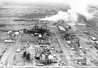 WHat is sasolburg known for ? Sasolburg district municipality - Construciotn of Sasol One
